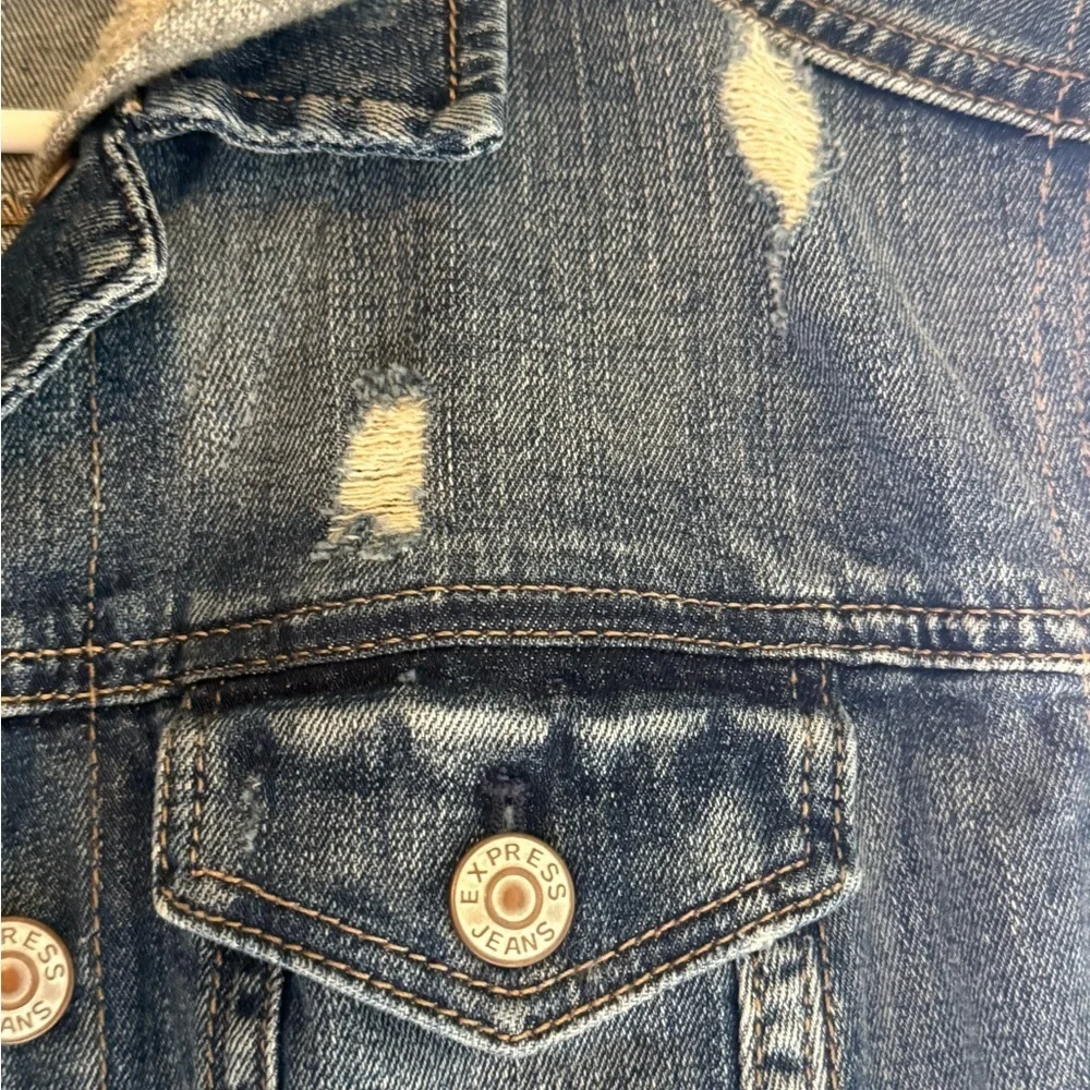 Express Denim Jacket with Gray Accents‎ - Picture 4 of 5